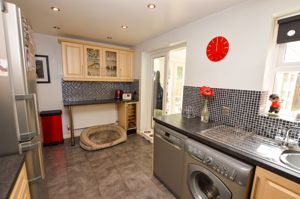 Kitchen- click for photo gallery